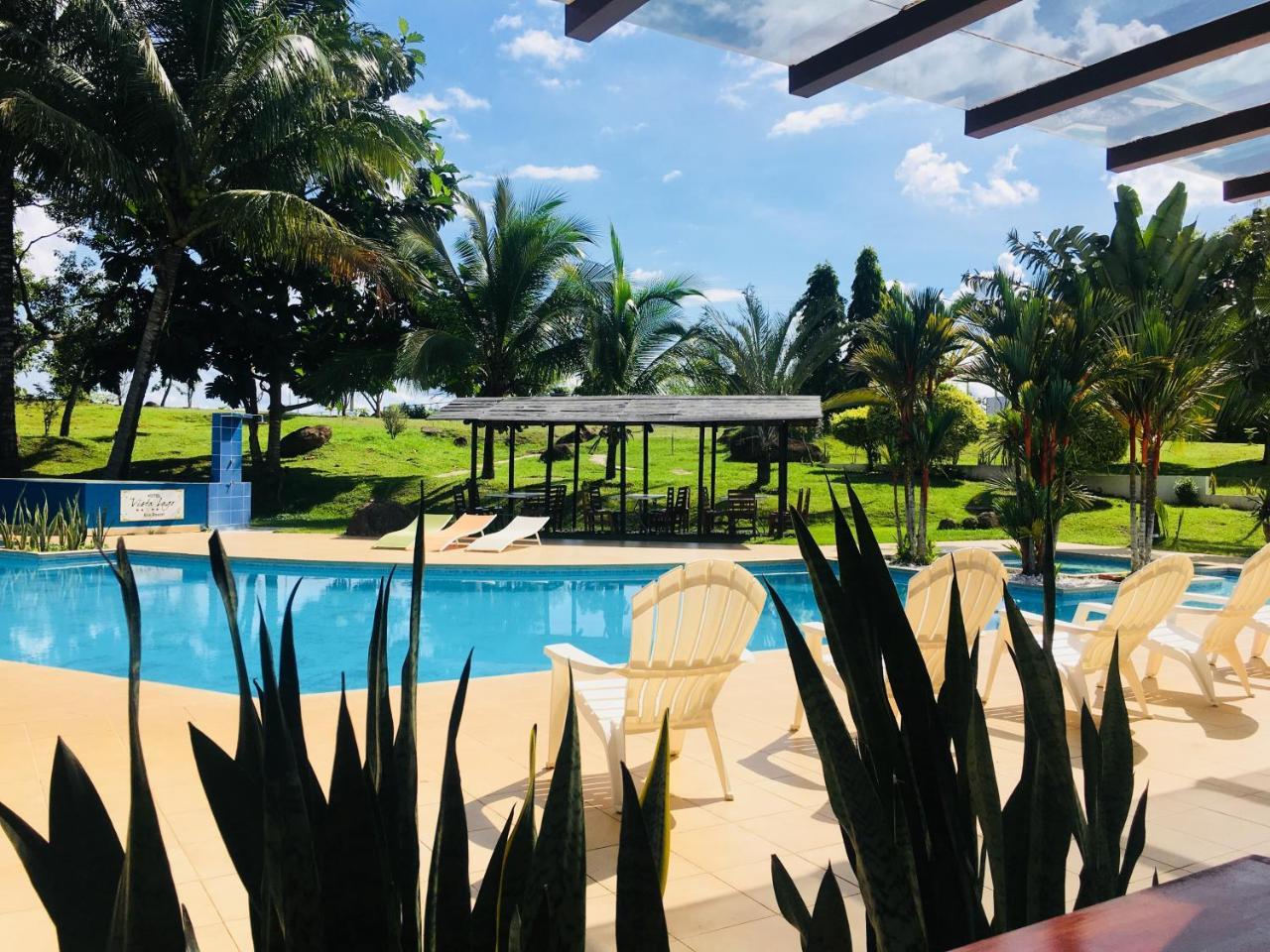 Hotel Vista Lago サンティアゴ エクステリア 写真